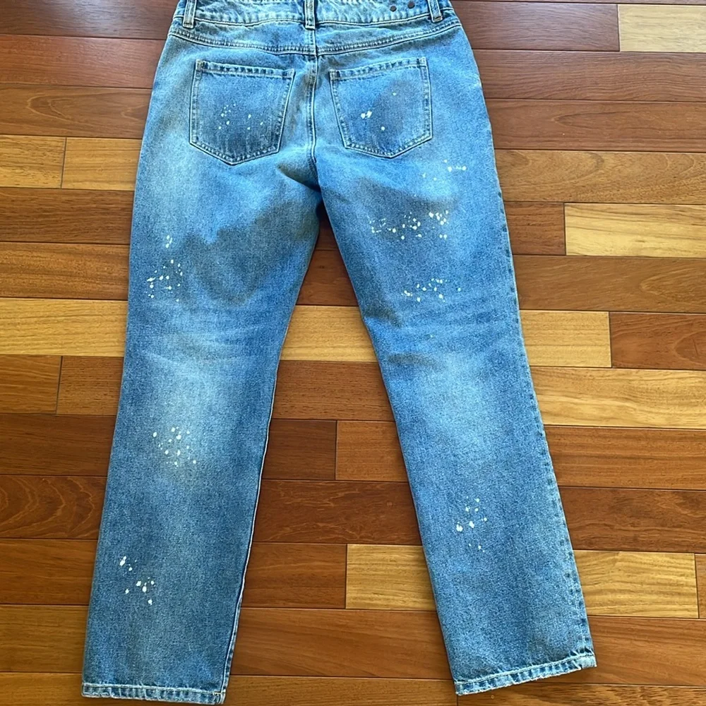 Cabi distressed boyfriend jeans - Picture 5 of 5